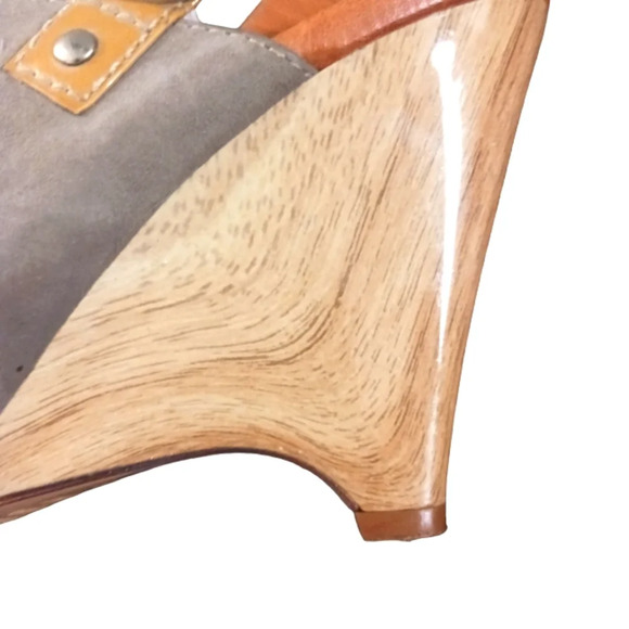 Anthropologie Latitude Femme Soft Taupe Suede Sandal Wedge Heels Open To… - Picture 5 of 10